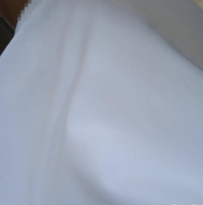 محل مطحنه داخلها بقاله  علا شارع للبيع معا كامل اغراضها ومكاينعا وثلاجاتها بسعر مناسب