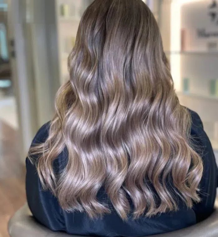 للايجار كرسي كوافيرة داخل صالون