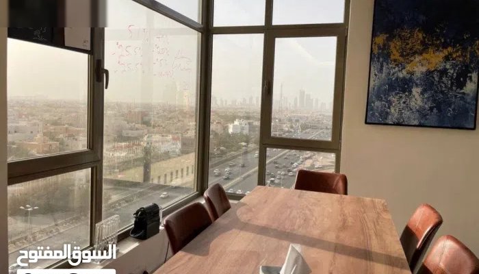 مكتب استثماريه للإيجار