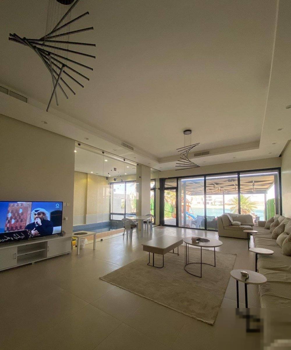 Chalet in Sabah Al-ahmad Al-Marin