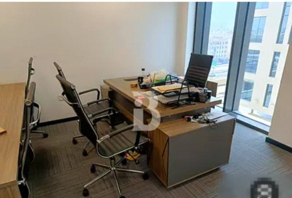 Office for rent in Hawalli area 16 meter square price 230 Dinar.