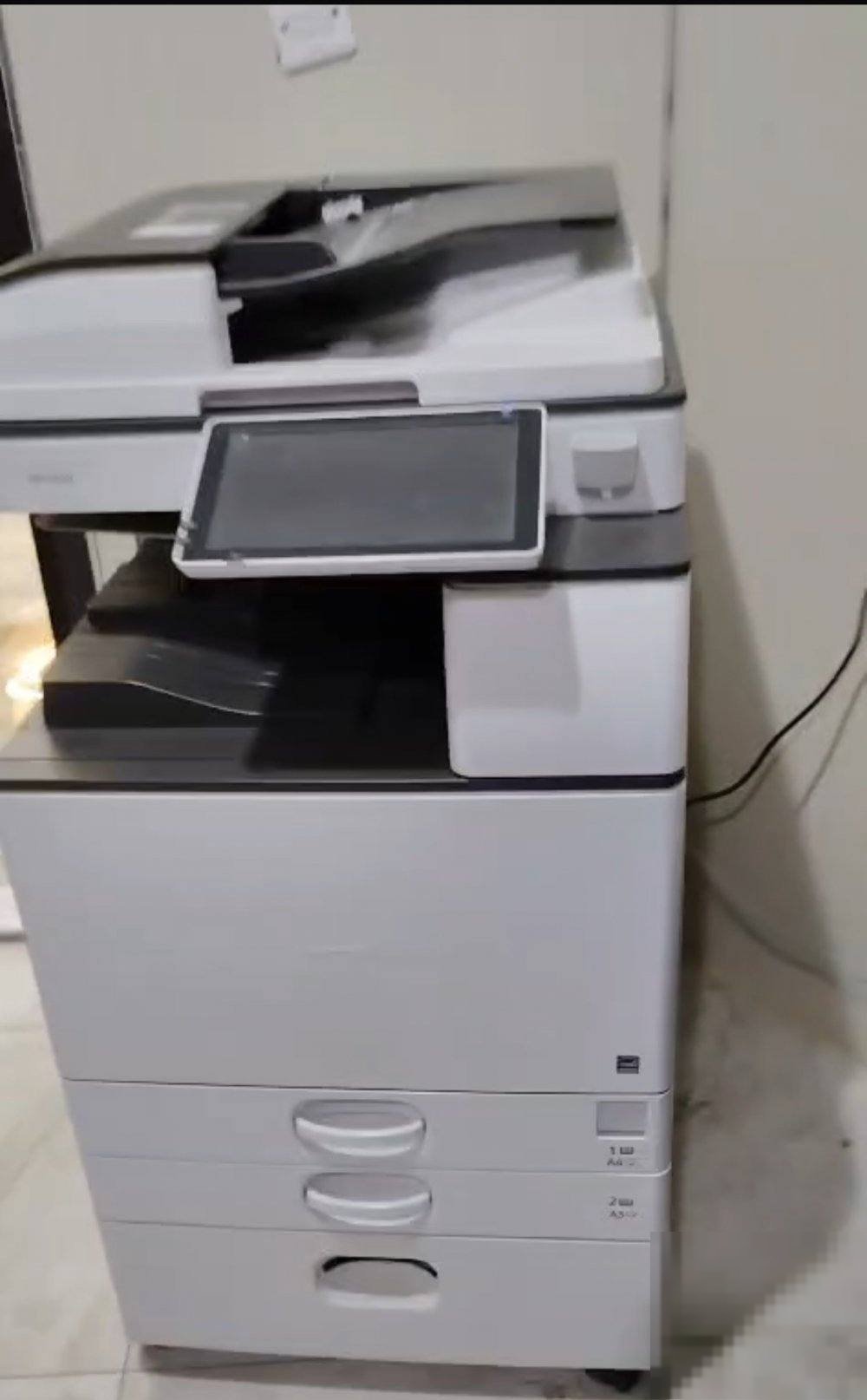 For sale Ricoh digital photocopier machine, clean.