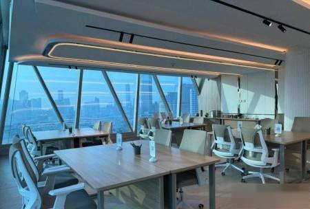 Commercial role for rent in Al-Tijaria Tower