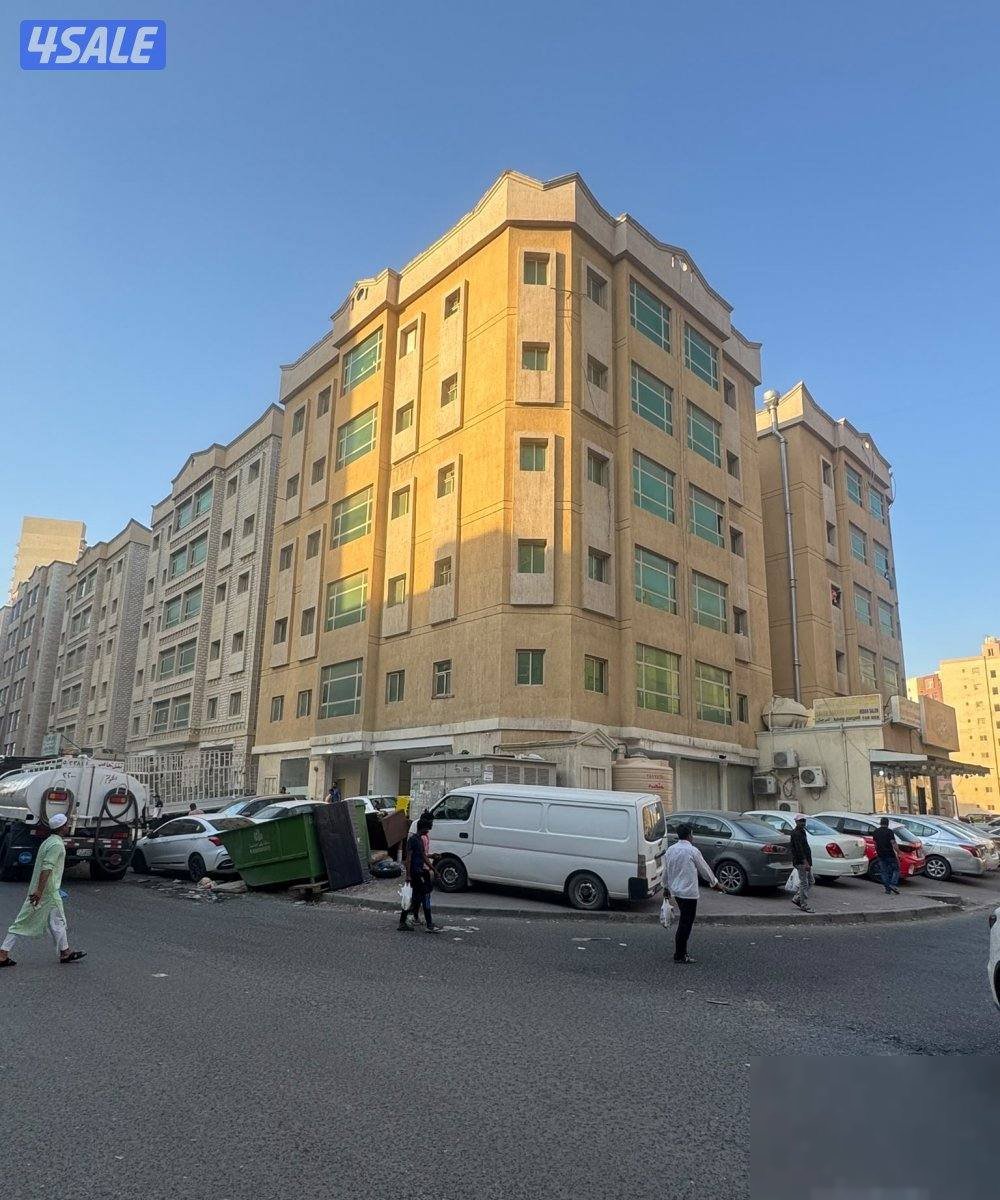 Building or floors in Ahmadi