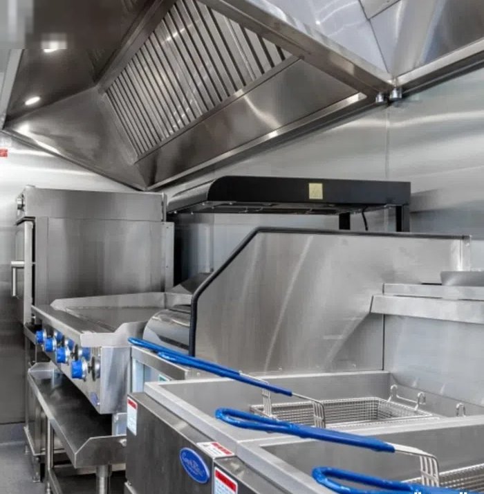 للايجار مطبخ مركزي باسواق القرين يصلح لنشاطات التجهيزات الغذائية بمساحات مختلفة