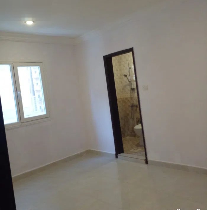 50 m2 Studio Apartments for Rent in Hawally Salmiya