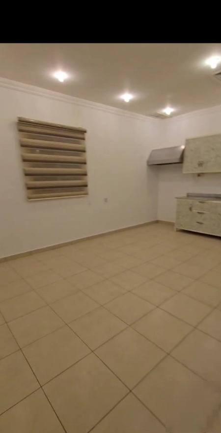 Apartment in Al-Adan