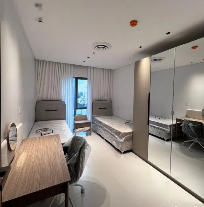 1000 m2 3 Bedrooms Apartments for Sale in Al Ahmadi Fintas