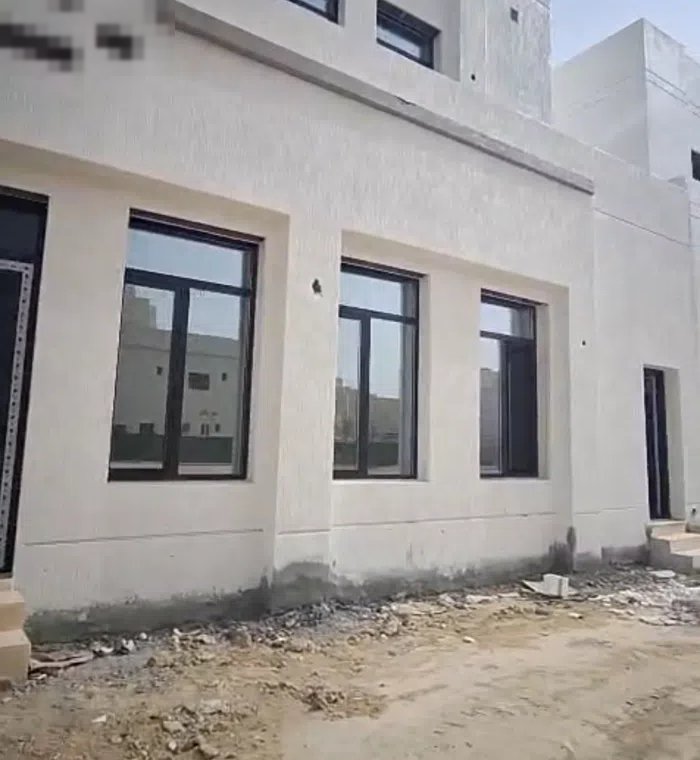 600 m2 More than 6 bedrooms Villa for Sale in Al Ahmadi Wafra residential