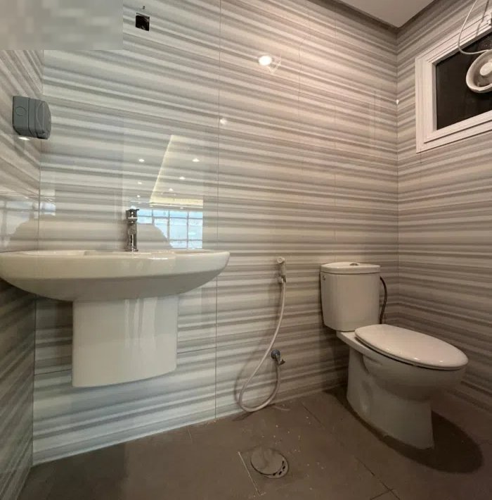 140 m2 2 Bedrooms Apartments for Rent in Kuwait City Bnaid Al-Qar