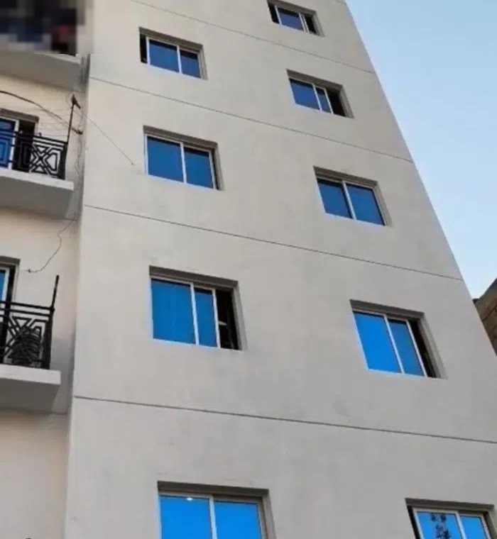  Building for Sale in Farwaniya Khaitan