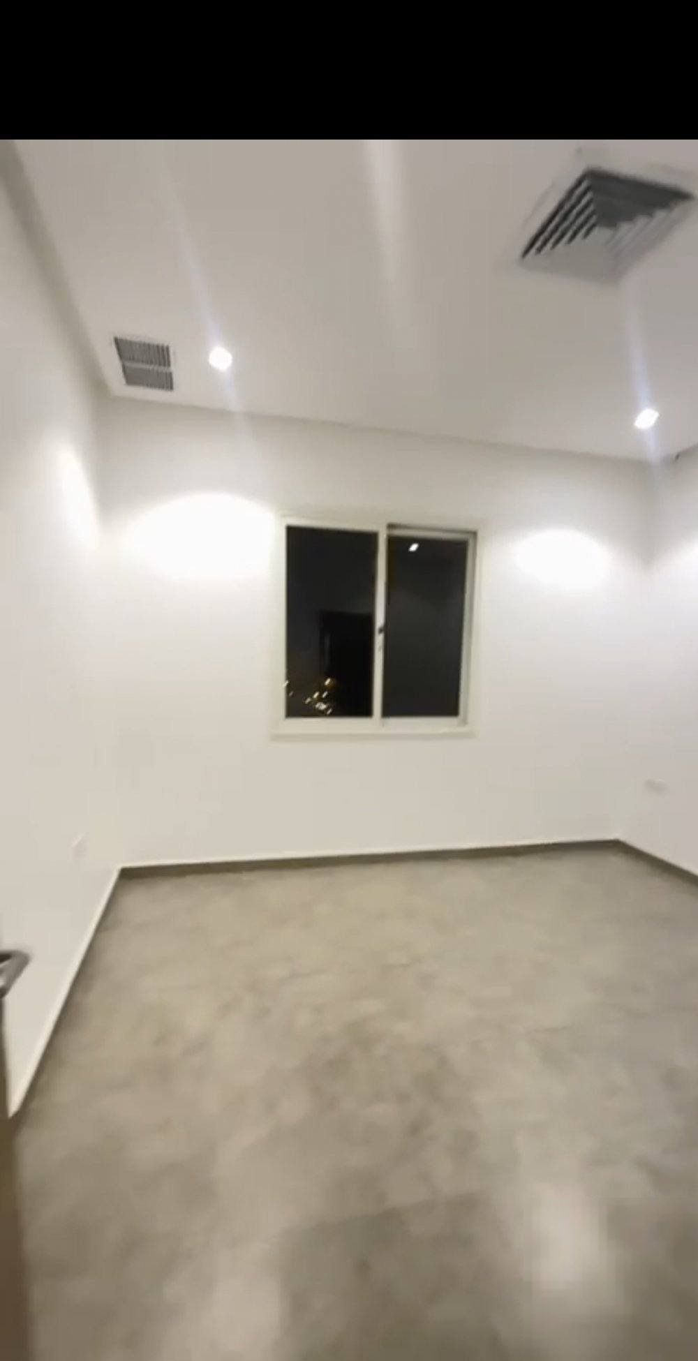 Apartment in Mubarek Al-Kabeer