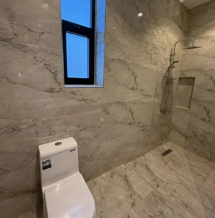 700 m2 More than 6 bedrooms Townhouse for Rent in Kuwait City North West Al-Sulaibikhat