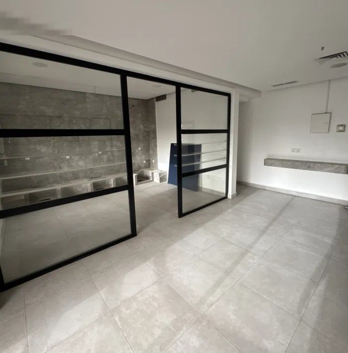 شقة تجارية للإيجار بالجابرية مساحة 97 م  Commercial Apartment for Rent 97 sqm Jabriya