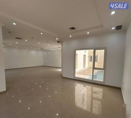 House in Mubarek Al-Kabeer