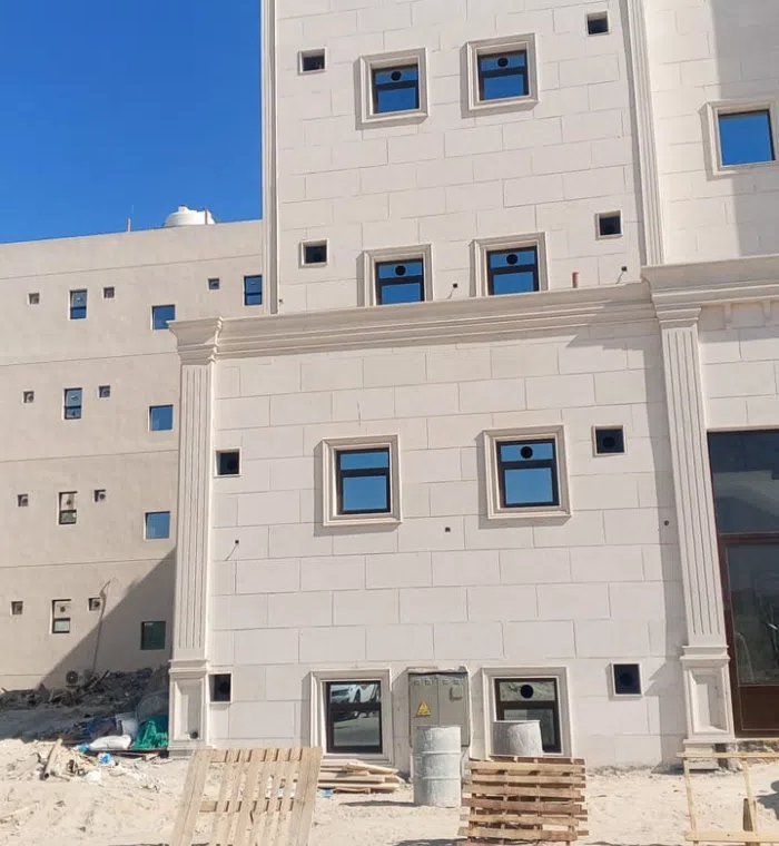 200 m2 Studio Apartments for Rent in Farwaniya Jleeb Al-Shiyoukh