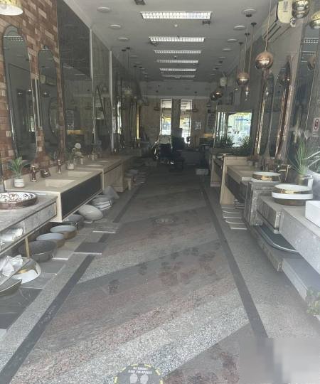 Shop in Kuwait City