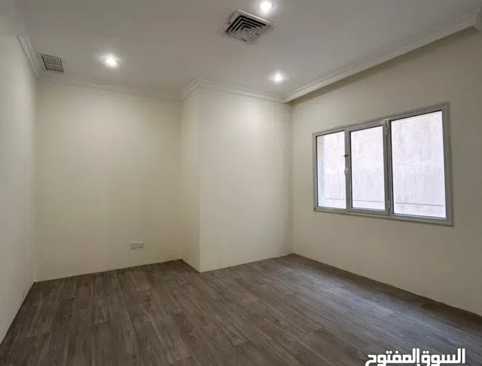 1 m2 More than 6 bedrooms Villa for Rent in Farwaniya Abdullah Al-Mubarak