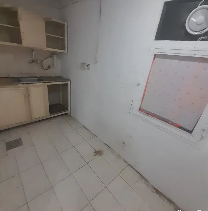 70 m2 2 Bedrooms Apartments for Rent in Hawally Hawally