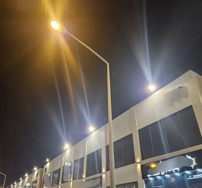 محل مقابل الكهرباء مول في أسواق القرين