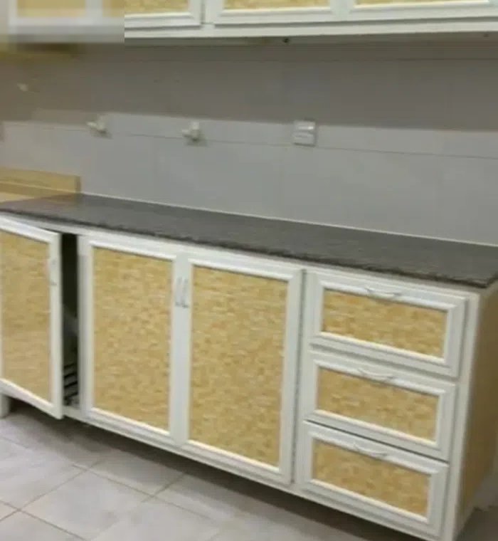 160 m2 3 Bedrooms Apartments for Rent in Al Jahra Jahra