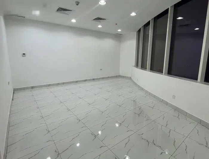 دور كامل تجاري للإيجار في الفروانية