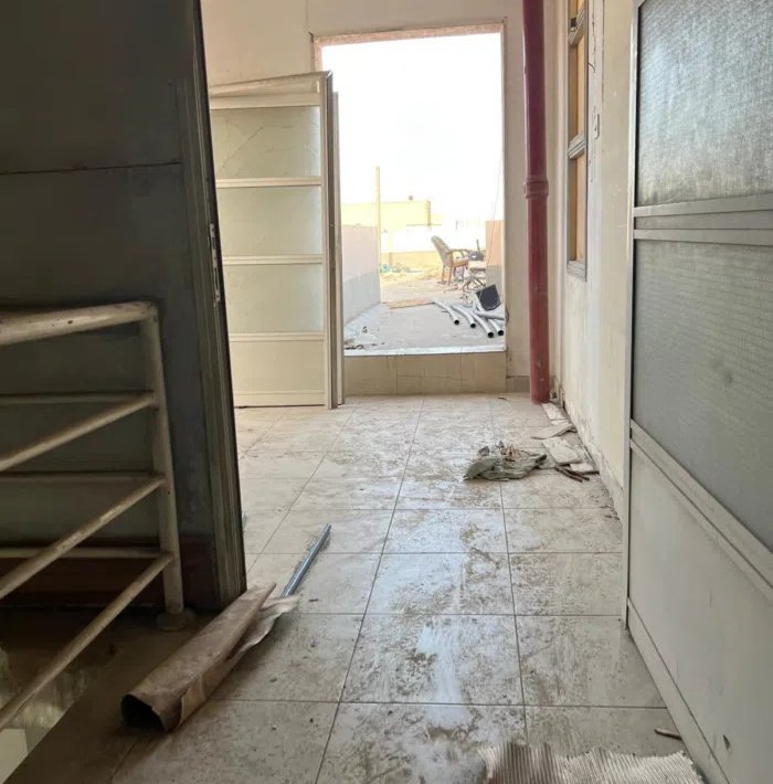 للإيجار بالرى 2 محل تجارى مع ميزانين ادارى