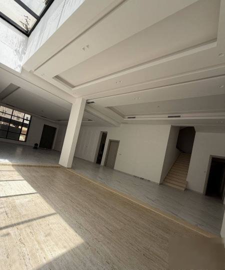 Duplex in South Abdullah Al-Mubarak