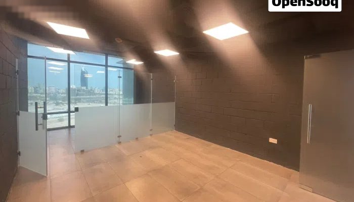 للايجار مكتب 30 متر فى المرقاب متشطب مع فترة سماح شهر