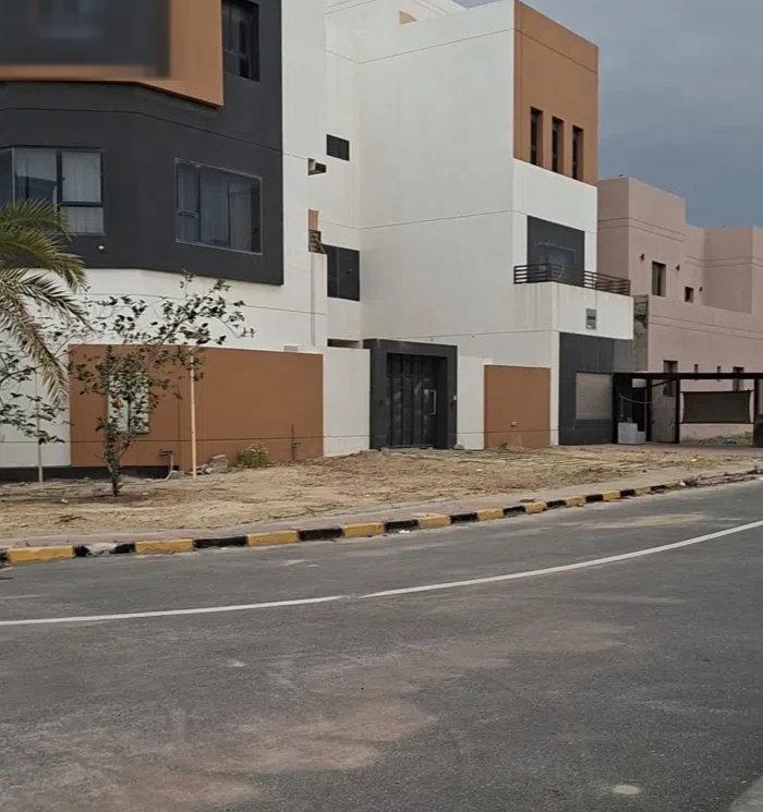 600 m2 More than 6 bedrooms Villa for Rent in Al Ahmadi Sabah AL Ahmad residential
