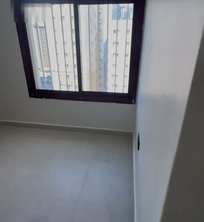 1000 m2 Studio Apartments for Rent in Hawally Salmiya