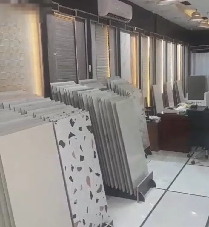 للبيع محل ادوات صحية - الشويخ الصناعية