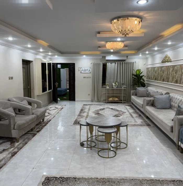 600 m2 More than 6 bedrooms Townhouse for Sale in Al Jahra Waha