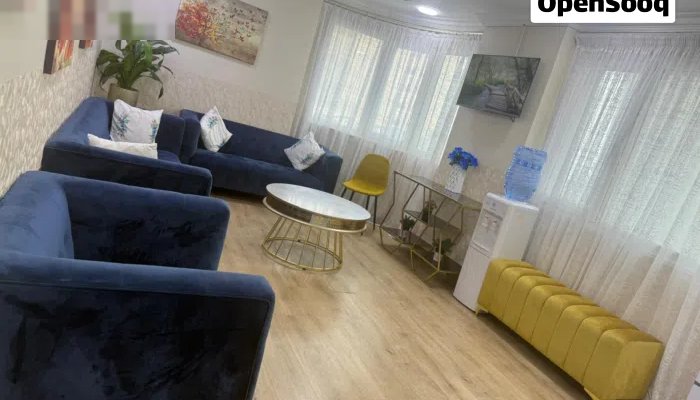 للبيع صالون للعناية بالبشرة والشعر