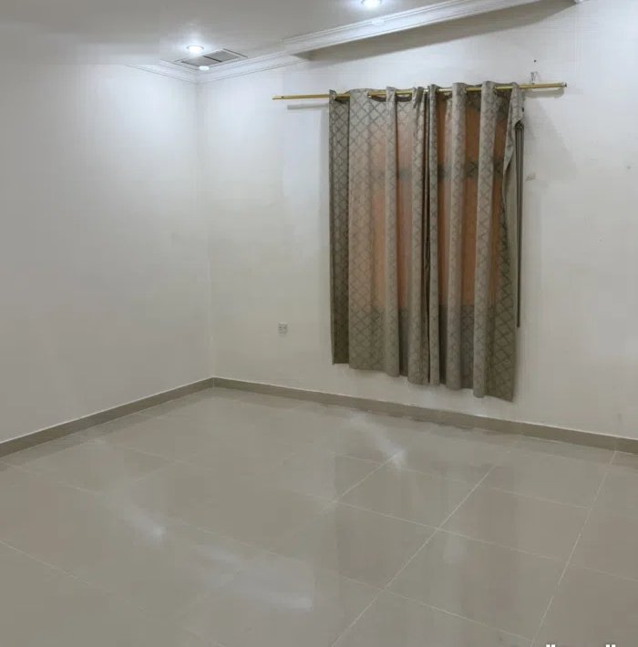 300 m2 4 Bedrooms Townhouse for Rent in Al Jahra Waha