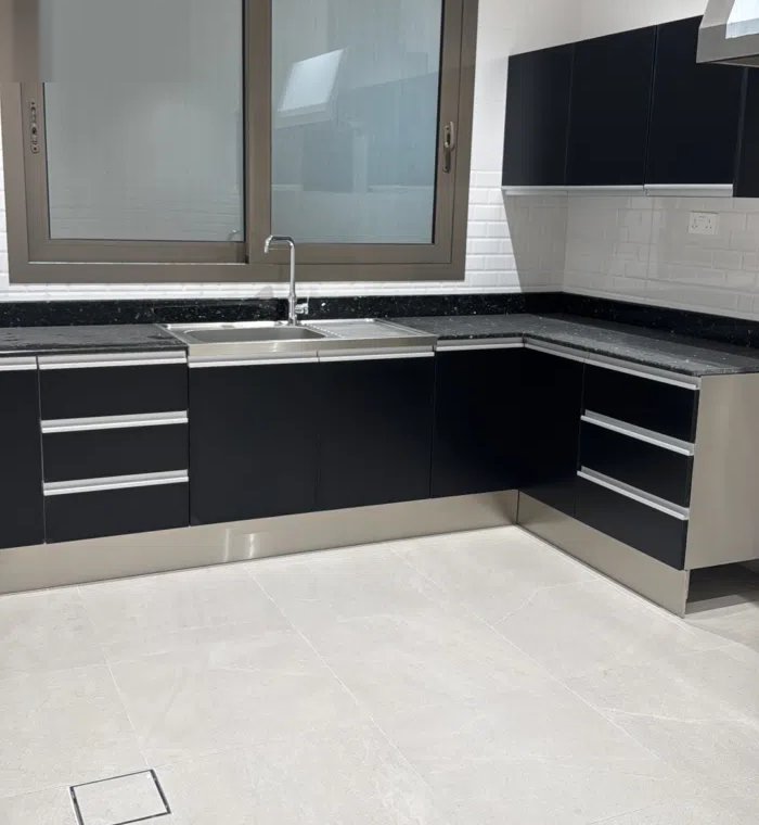 400 m2 Studio Villa for Rent in Mubarak Al-Kabeer Fnaitess