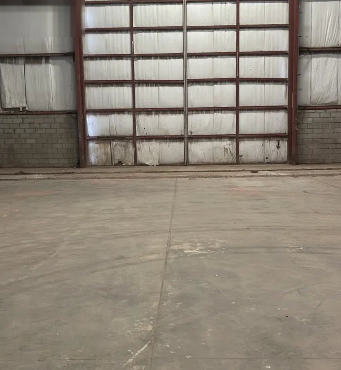 Building for rent in shuikh free zone