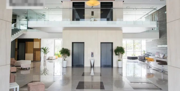 Commercial rolesللإيجار دور تجاري بالعقيلة 3650 م مرخص للأسواق  Commercial Floor For Rent