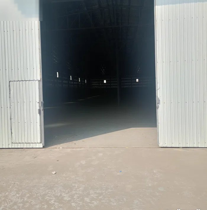 للإيجار بامغره سكراب الخشب مخزن