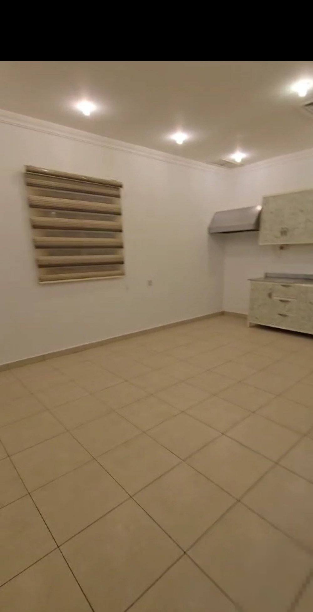 Apartment in Al-Adan