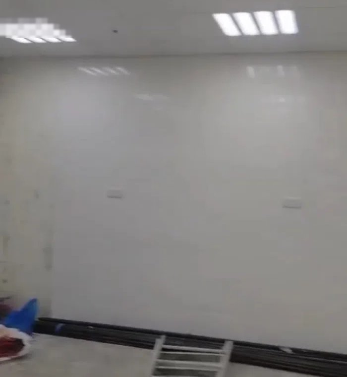 للايجار مطبخ مركزى فى اسواق القرين متشطب دور ارضى