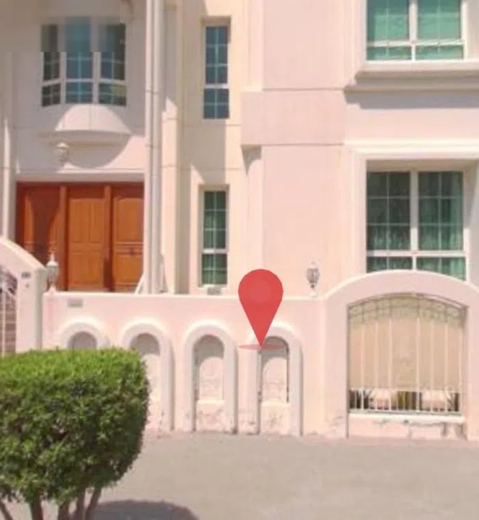 1000 m2 More than 6 bedrooms Villa for Sale in Kuwait City Daiya