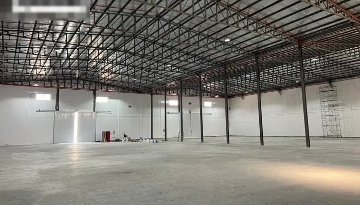 مخزن للايجار  1000متر بمنطقه جنوب امغره