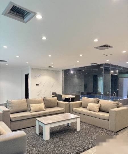 Chalet in Shalehat Al-Khairan