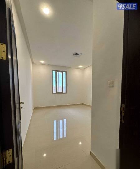 Floor in Fahaheel