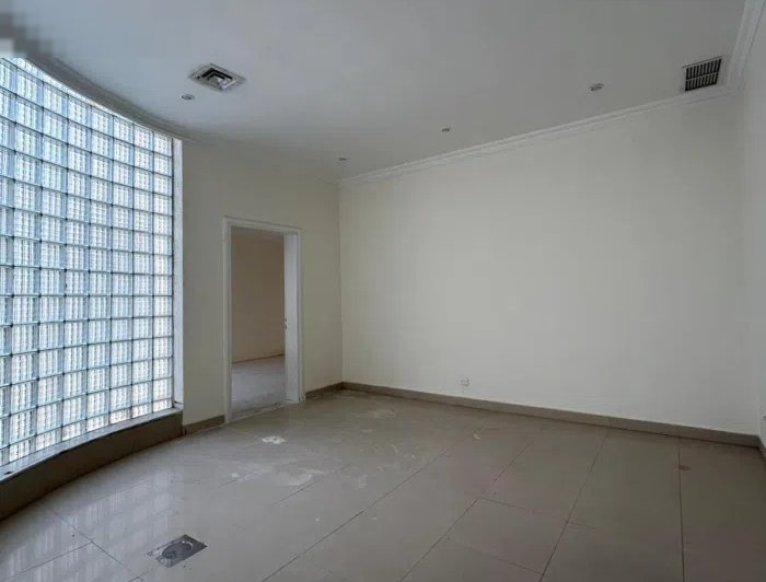 1 m2 More than 6 bedrooms Villa for Rent in Farwaniya Abdullah Al-Mubarak