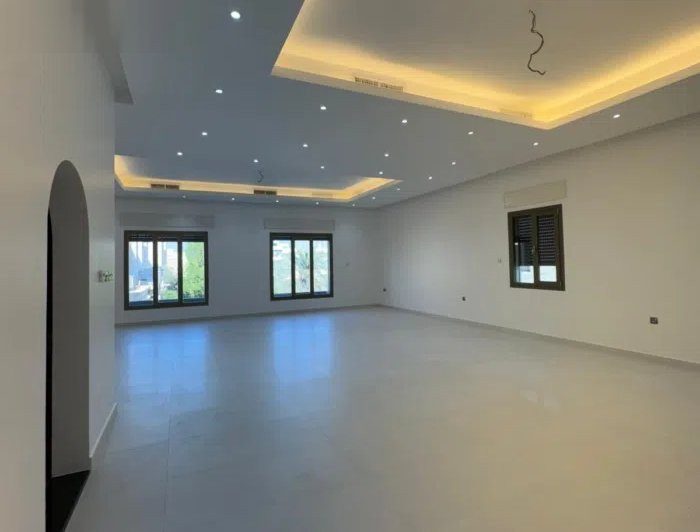 1 m2 4 Bedrooms Townhouse for Rent in Hawally Salwa