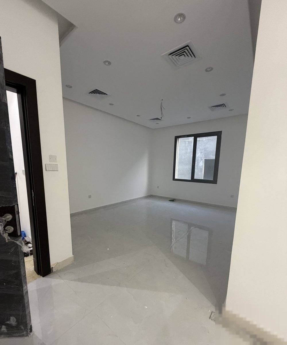 Apartment in South AlMutlaa 12