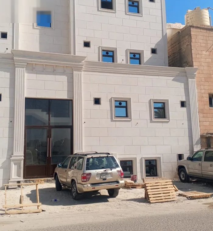 200 m2 Studio Apartments for Rent in Farwaniya Jleeb Al-Shiyoukh