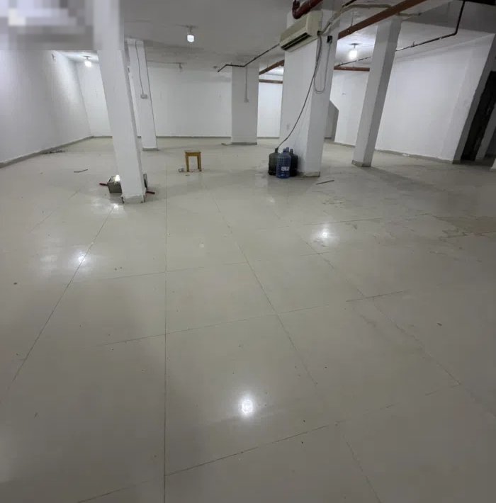 للايجار مخزن نزلة درج